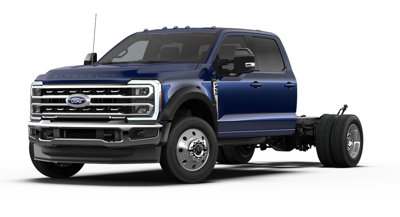 Super Duty® châssis-cabine F-450® Lariat® 2026