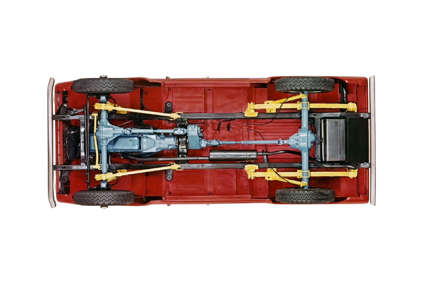 Cadre soudé du Ford Bronco 1967 en caisson plein avec traverses avant et arrière en caisson 