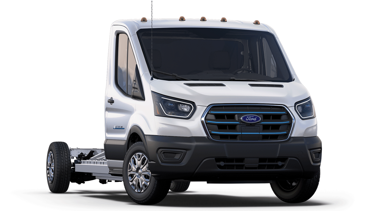 Ford E-Transit châssis-cabine 2025 illustrée en blanc Oxford
