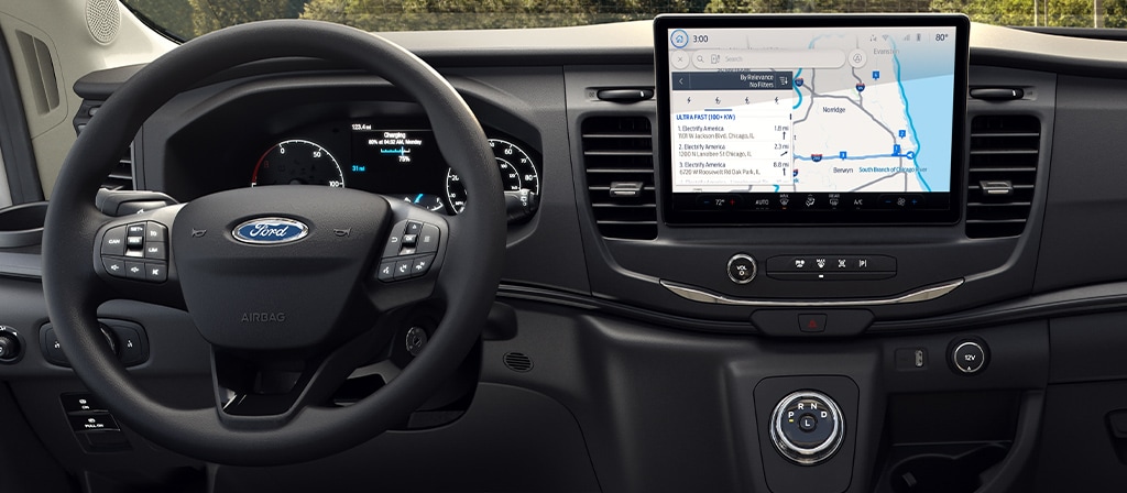 L’affichage de l’ordinateur intérieur d’un véhicule Ford E-Transit™ 2025