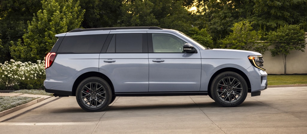 Profil latéral du VUS Ford Expedition® 2025