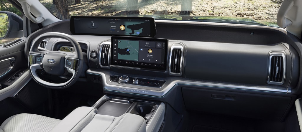 Intérieur du Ford Expedition® 2025 avec ensemble Platinum® Ultimate en option