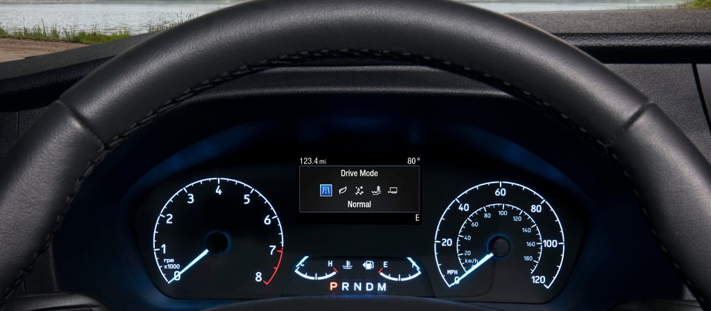 Tableau de bord numérique de la fourgonnette Ford Transit® 2025