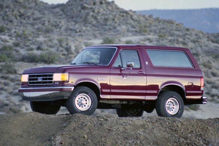 Bronco 1990 Silver Anniversary en Currant Red