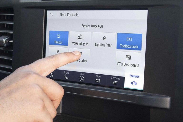 Intérieur d’un Ford Super Duty® 2025 montrant l’écran tactile utilisé
