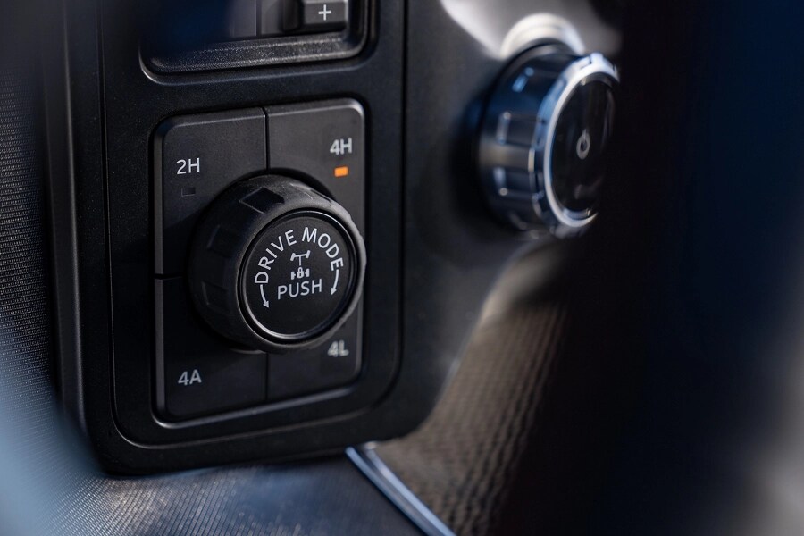 Vue de l’affichage tête haute dans un F-150 Tremor.