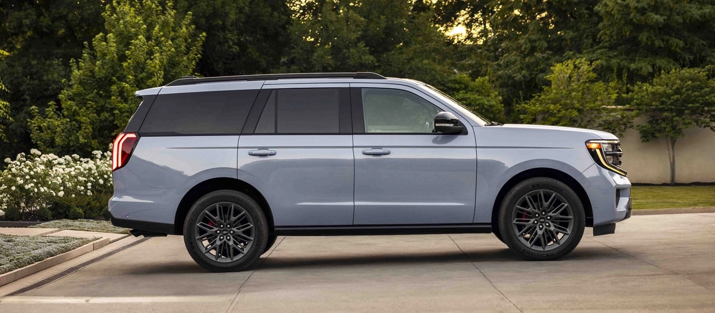 Profil latéral du VUS Ford Expedition® 2025