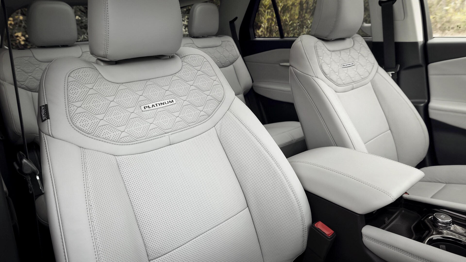 Les sièges à l'intérieur d'un VUS Ford Explorer® 2025