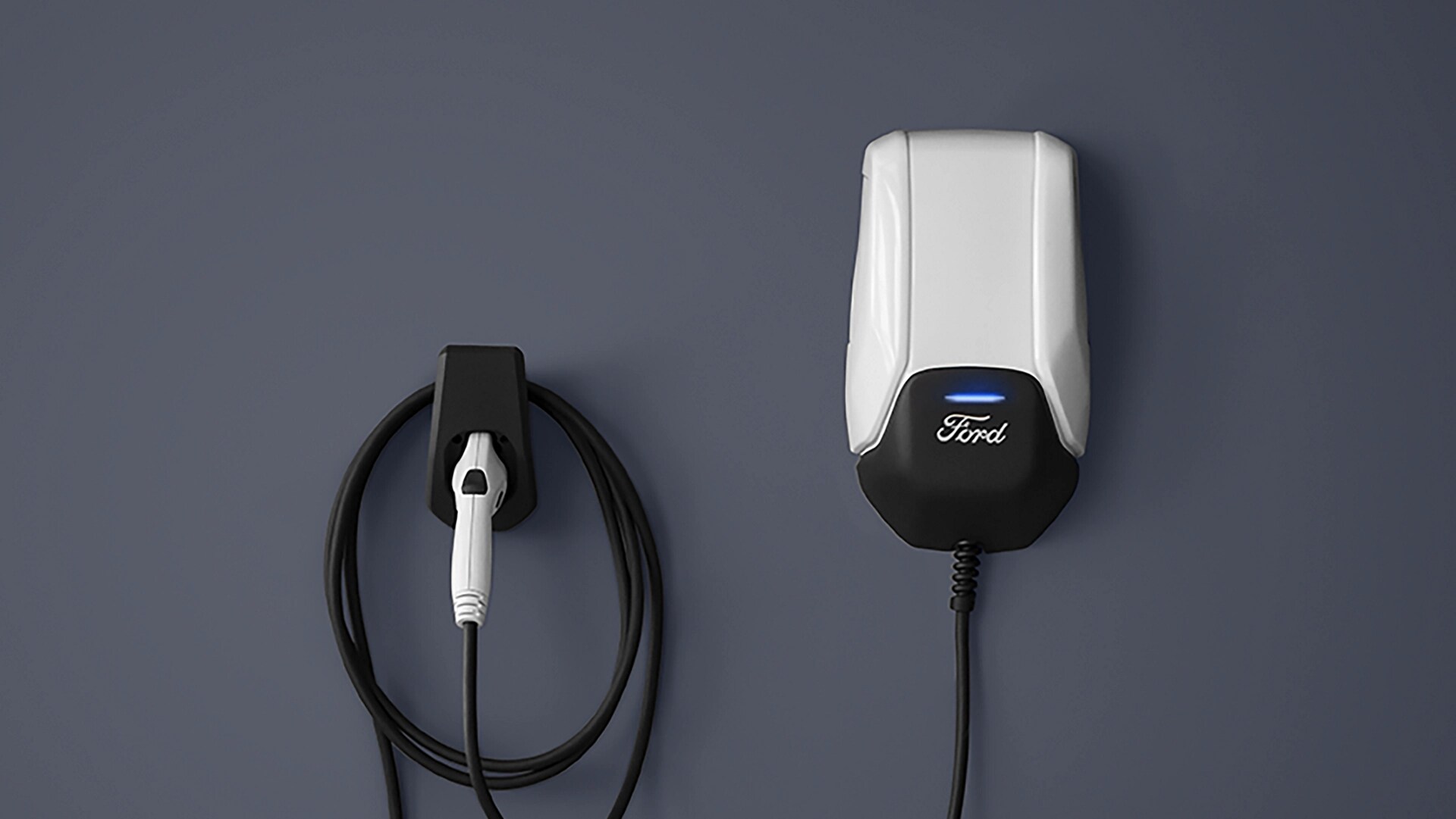 Station de recharge Ford Connected installée sur un mur