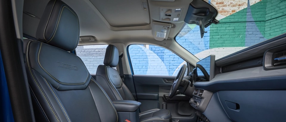 L’intérieur d’un Ford Maverick Lobo™ 2025