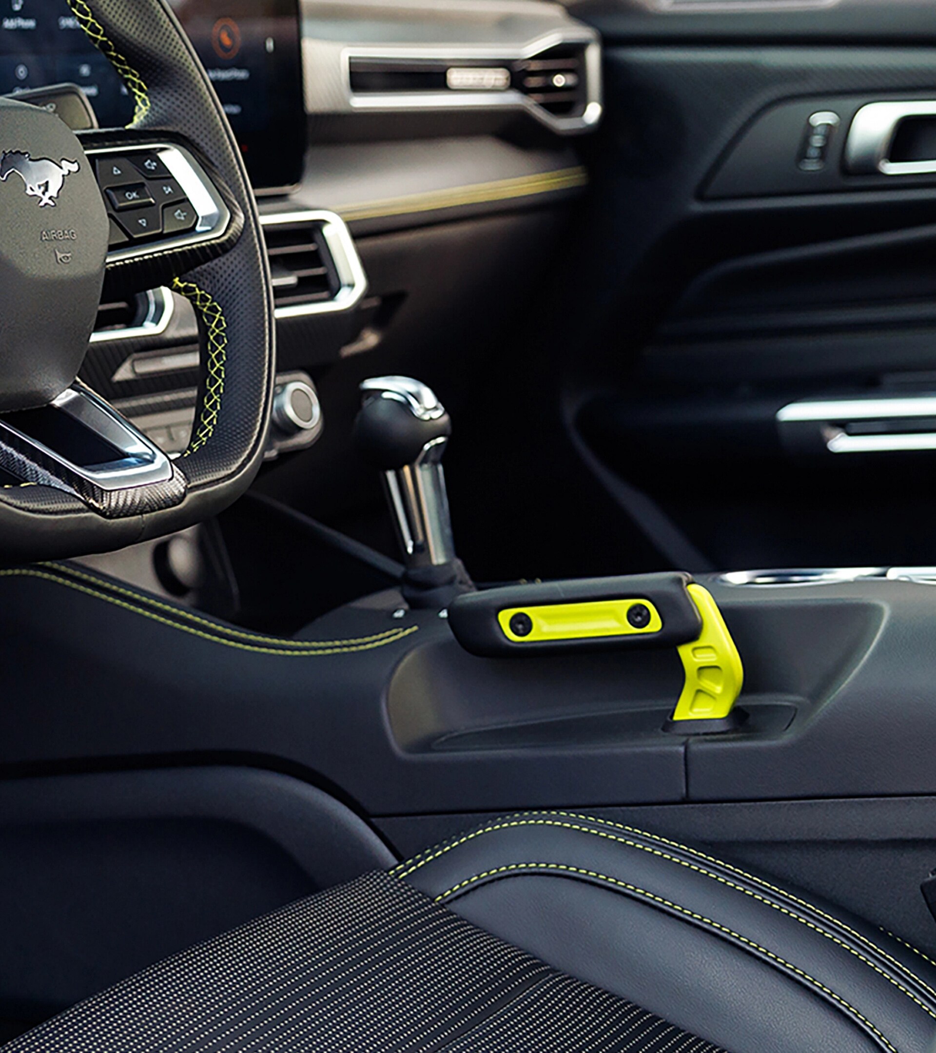 Intérieur de la Ford Mustang® RTR® coupé 2026 avec frein de dérive