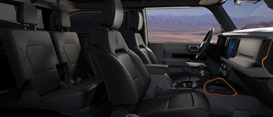 Intérieur du Ford Bronco® Raptor® 2024 avec sièges en vinyle de qualité marine de série en onyx noir
