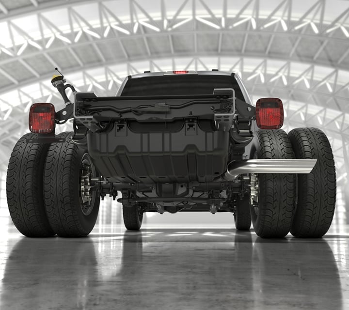 Vue arrière d’un Ford Super Duty® à châssis-cabine 2025 avec roues arrière doubles