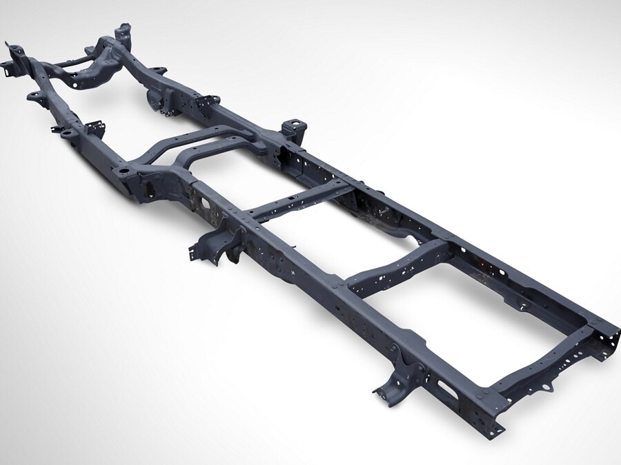 Un Ford Super Duty® 2025 avec châssis caisson complet en acier haute résistance