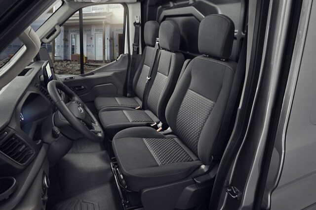 Gros plan sur les trois sièges