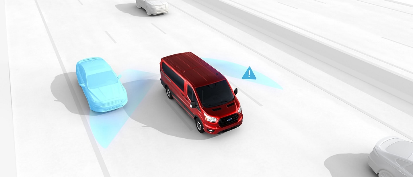 Illustration d’une fourgonnette Ford Transit® 2025 détectant un véhicule dans un angle mort
